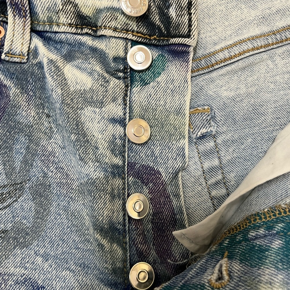 wild fable Light Wash Denim Jeans with graffiti - Picture 3 of 5
